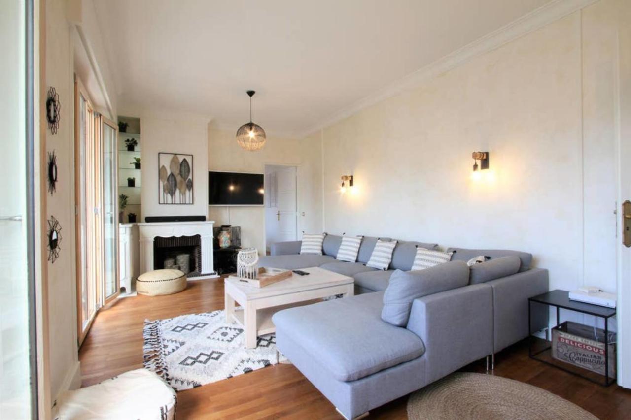 Large 5 Rooms With Garage In The City Center Annecy Luaran gambar