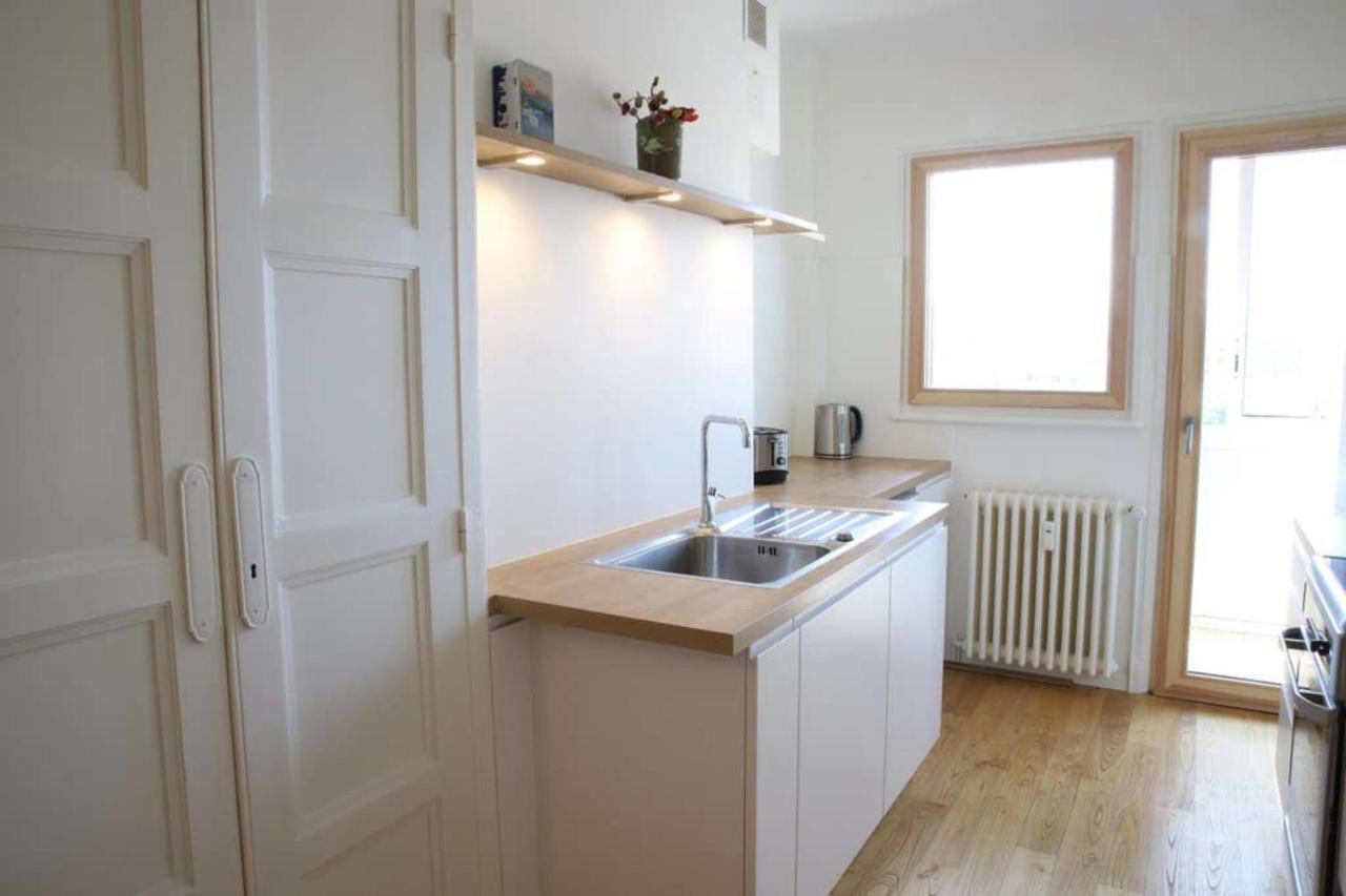 Large 5 Rooms With Garage In The City Center Annecy Luaran gambar