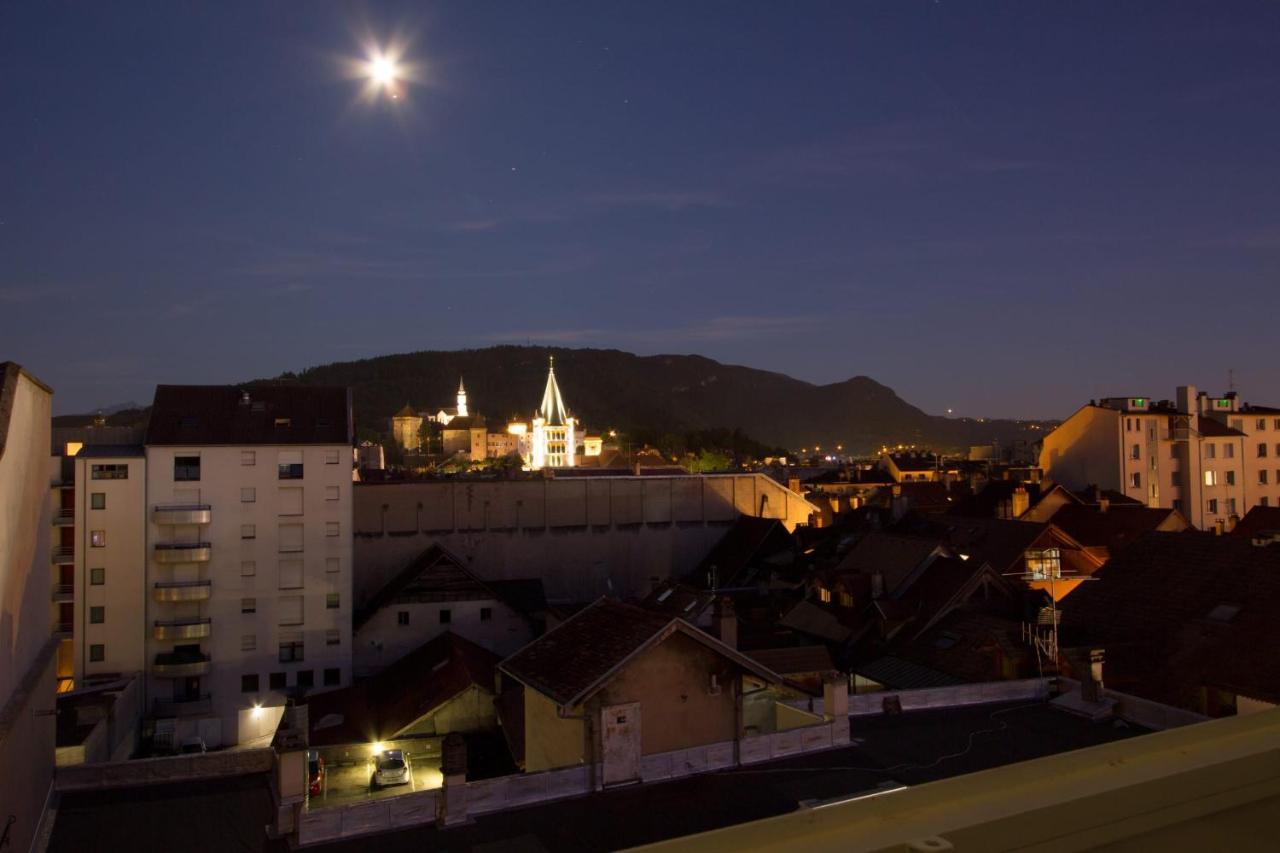 Large 5 Rooms With Garage In The City Center Annecy Luaran gambar