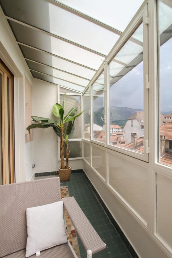 Large 5 Rooms With Garage In The City Center Annecy Luaran gambar